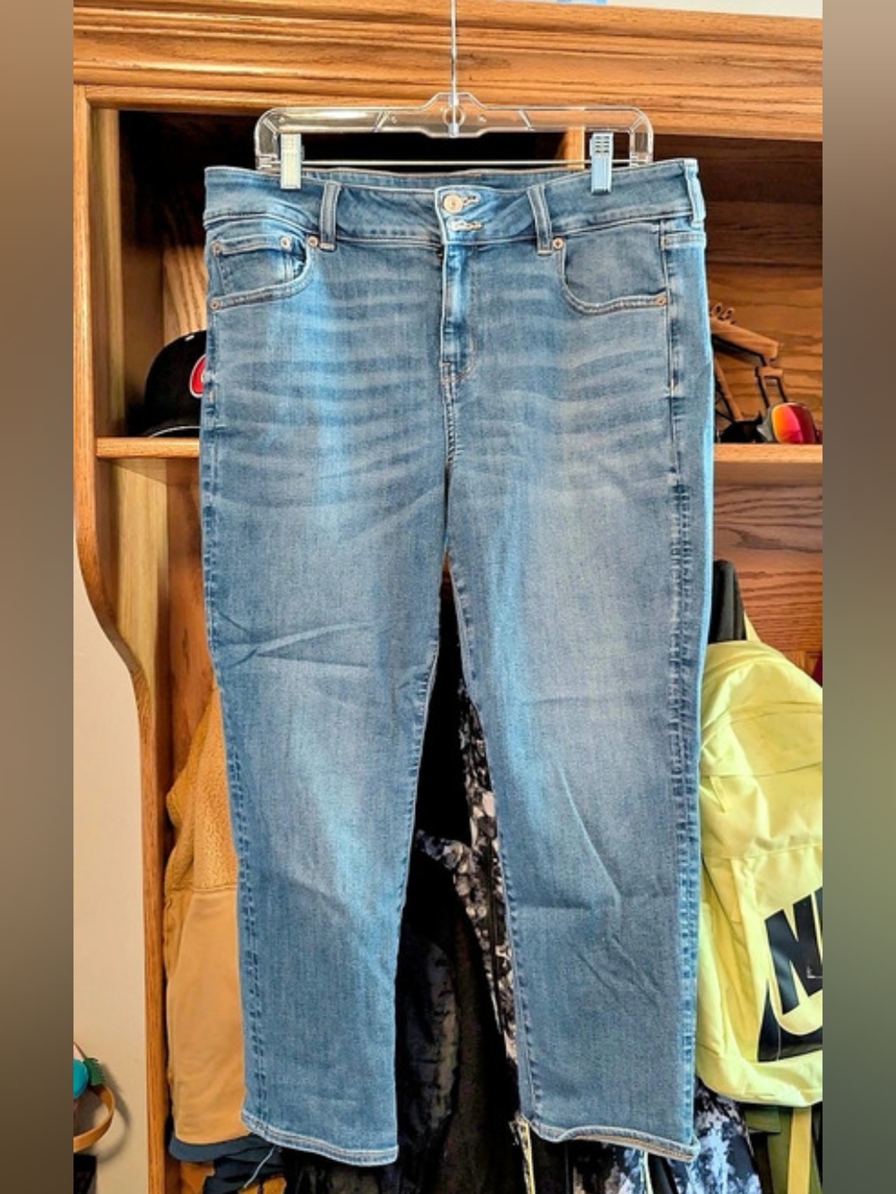 American Eagle Artist Crop Jeans 16R